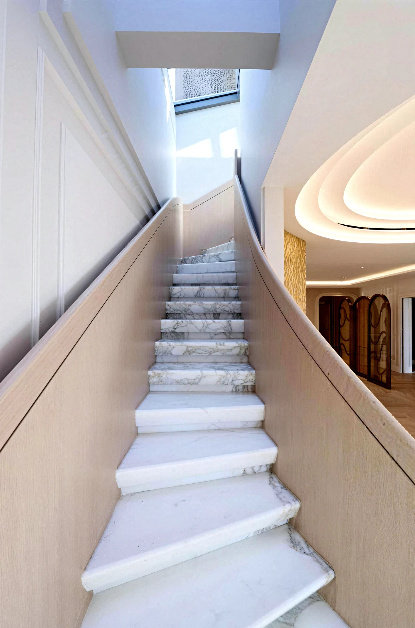 HÔTEL HERMITAGE 2025 — dettaglio 4 della lavorazione in pietra naturale